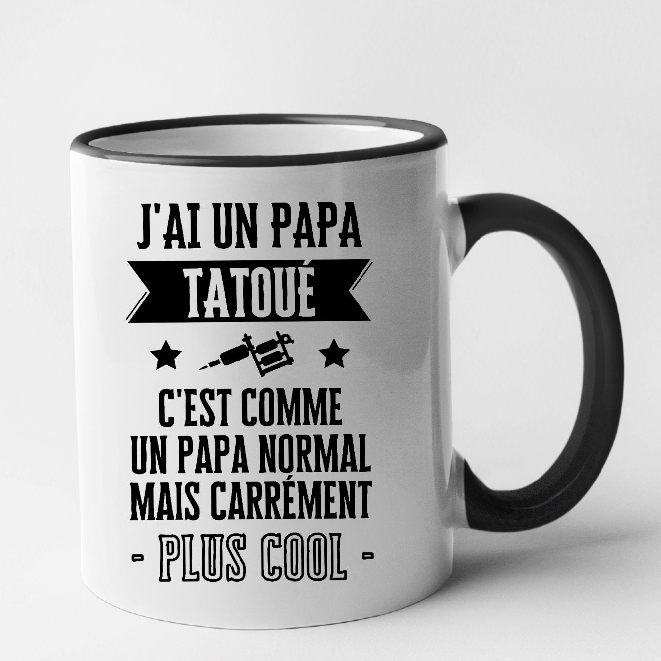 Mug J'ai un papa tatoué Noir