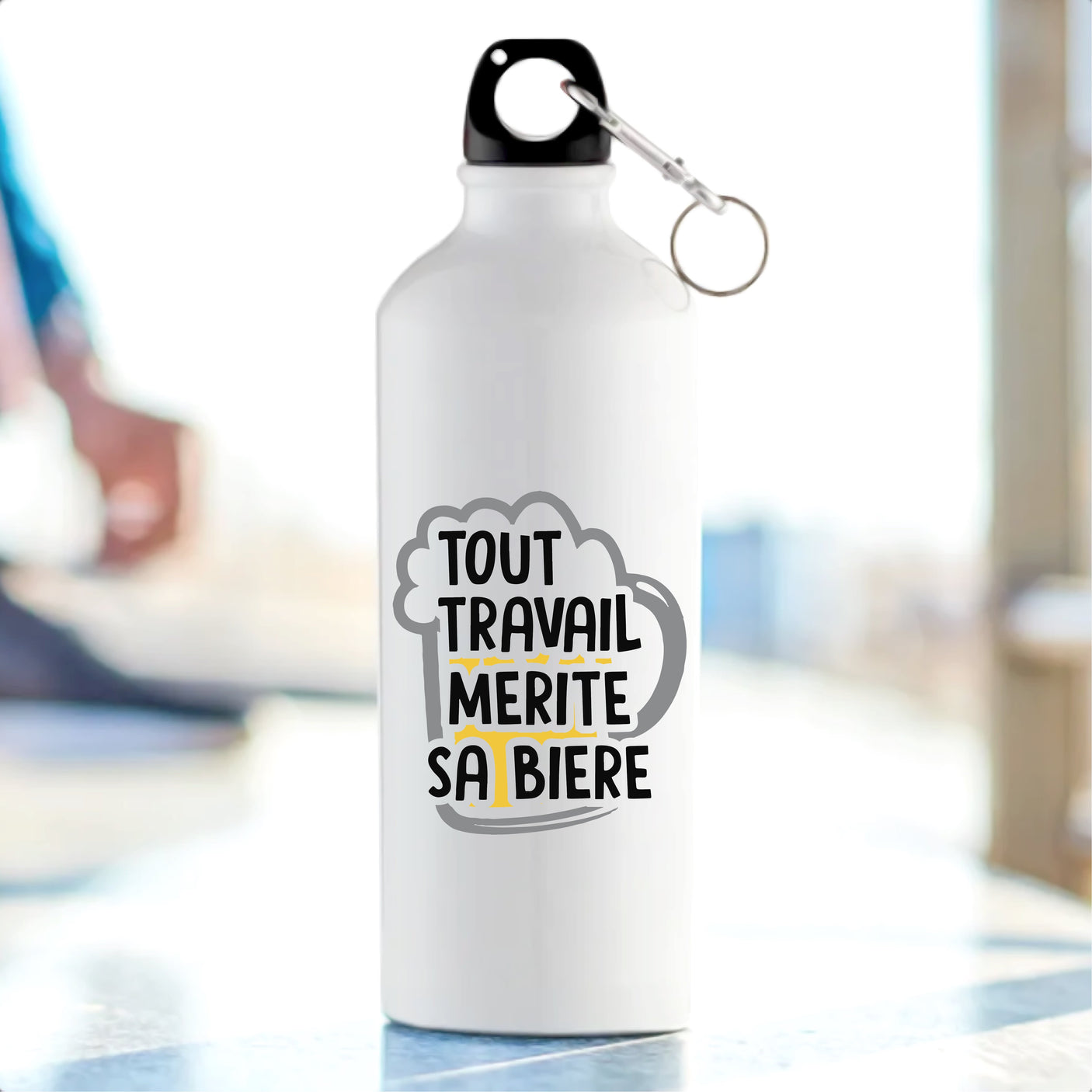 Mug Tout travail mérite sa bière