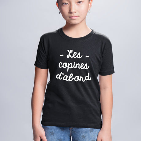 T-Shirt Enfant Les copines d'abord Noir