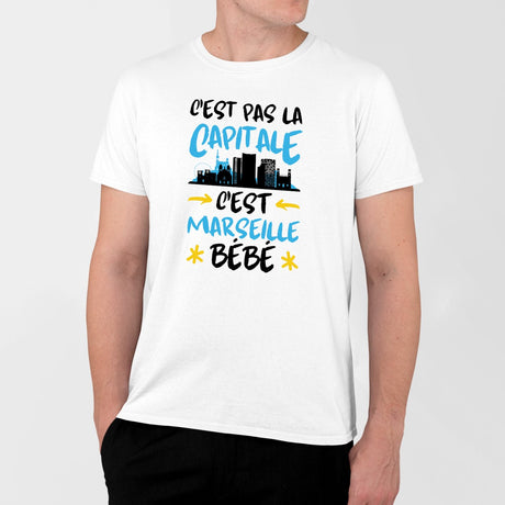 T-Shirt Homme C'est pas la capitale c'est Marseille bébé Blanc